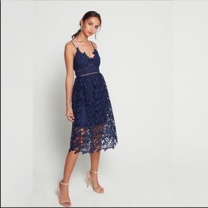 Bardot Sonya Lace Dress in navy blue size Large